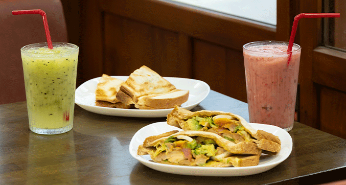 三びきの子ぶた@高松常磐町商店街